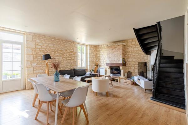 Maison à vendre |  Soyaux |  6 pièces | 107 m²