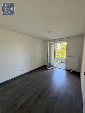 Appartement à louer 2 pièces 43.15m² Strasbourg (67200)
