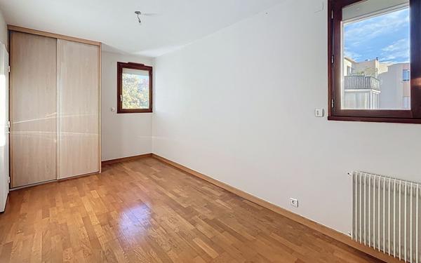 Appartement à vendre    2 pièces • 56,87 m2 Saint-Pierre-d'Irube