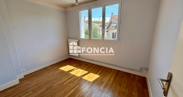 À vendre Appartement 4 pièces 85 m² - Viroflay 78220