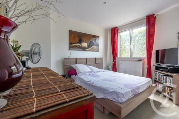 Maison à vendre  5 pièces - 84,42 m 2   VILLIERS SUR MARNE  - 94