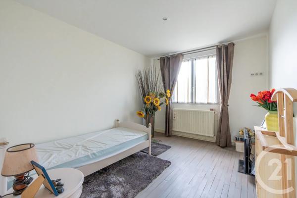 Maison à vendre  5 pièces - 84,42 m 2   VILLIERS SUR MARNE  - 94