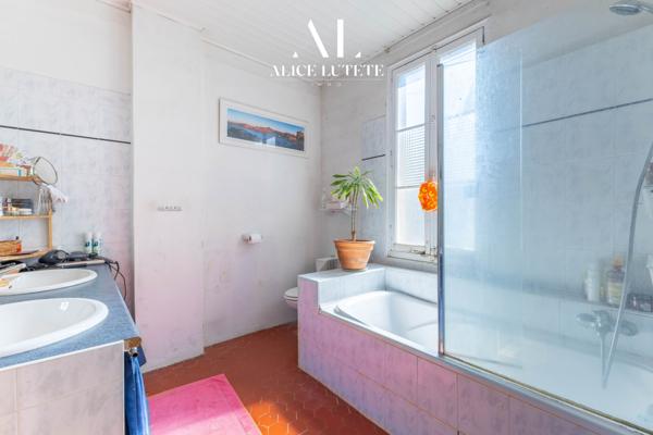 Marseille (13012) SWISS - Maison ancienne de 100 m² sur terrain de 726 m²