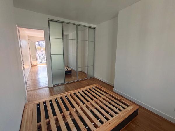 Appartement Courbevoie 2 pièces 34.29 m2