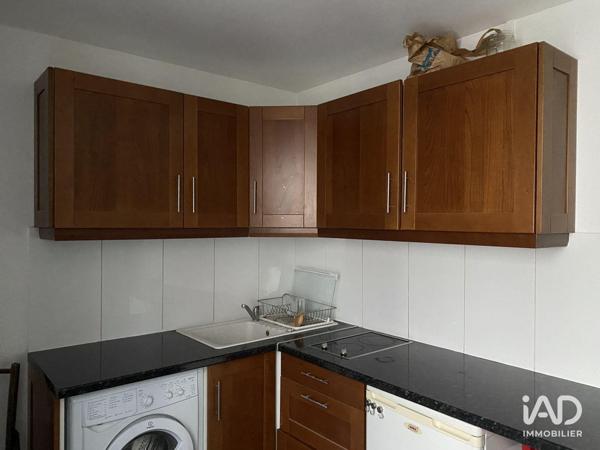 Location studio 25 m² Paris 18