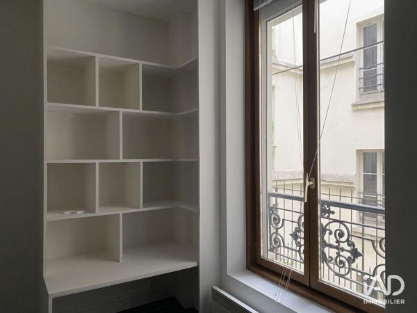 Location studio 25 m² Paris 18