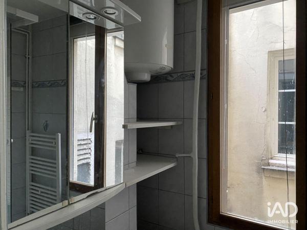 Location studio 25 m² Paris 18