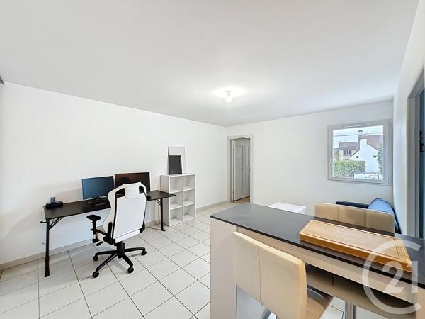 Appartement F2 à vendre  2 pièces - 38,14 m 2   CHATEAUNEUF SUR LOIRE  - 45