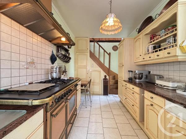 Maison à vendre  9 pièces - 200 m 2   CHARTRES  - 28