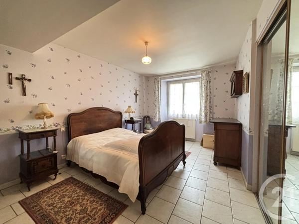 Maison à vendre  9 pièces - 200 m 2   CHARTRES  - 28