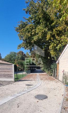 AVENSAN 33480 - Terrain en lotissement 400m2 - Calme et boisé, proche du centre ville - LIBRE CONSTRUCTEUR