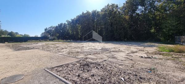 AVENSAN 33480 - Terrain en lotissement 400m2 - Calme et boisé, proche du centre ville - LIBRE CONSTRUCTEUR