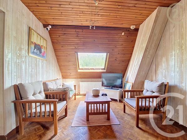 Maison à vendre  8 pièces - 177 m 2   PERTHES  - 77