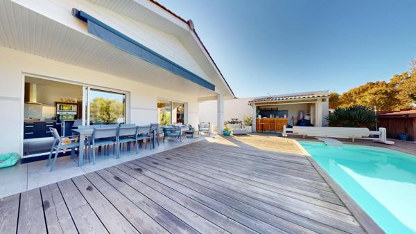 Maison contemporaine, lumineuse et spacieuse