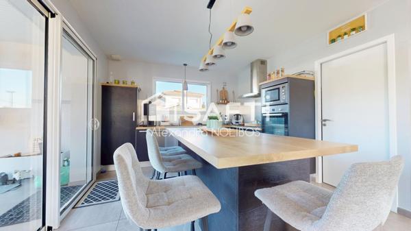 Maison contemporaine, lumineuse et spacieuse