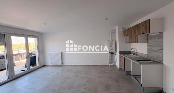 Location Appartement 2 pièces 49.4 m² - Morières-lès-avignon 84310