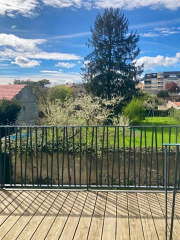 Maison rénovée à vendre 7 pièces MONTLUCON (03) sur terrain de 824 m2