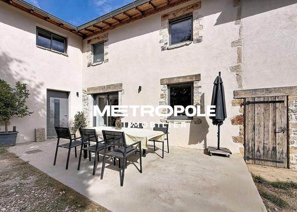 Villa 4 pièce(s) 3 chambre(s) 108 m²