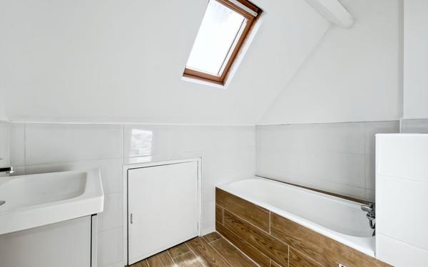 Appartement à vendre    1 pièce • 24,41 m2 Nantes