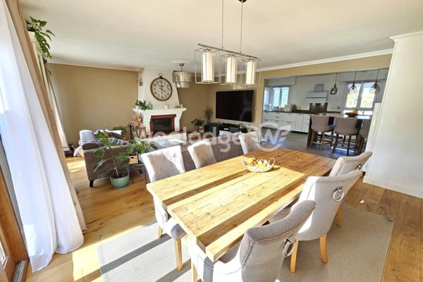 Maison à vendre 9 pièces de 220 m² à Éragny Autres biens correspondant à votre recherche Autres biens de l'agent