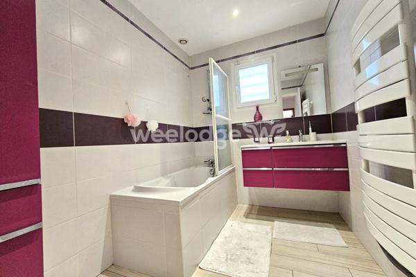 Maison à vendre 9 pièces de 220 m² à Éragny Autres biens correspondant à votre recherche Autres biens de l'agent