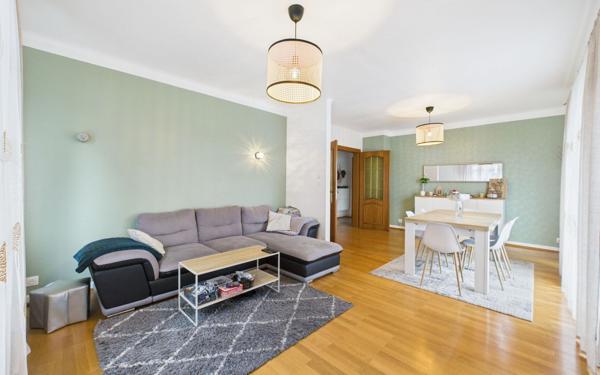 Maison à vendre    3 pièces •  Fegersheim