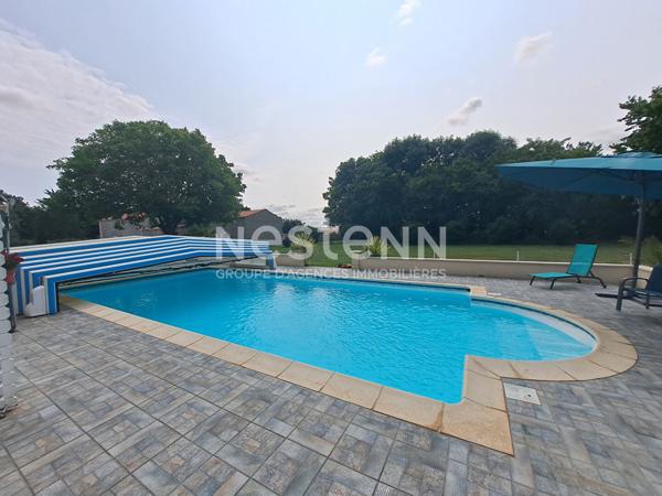 Maison en pierre avec piscine Petosse 4 chambres et grand jardin arboré avec possibilité rapport locatif