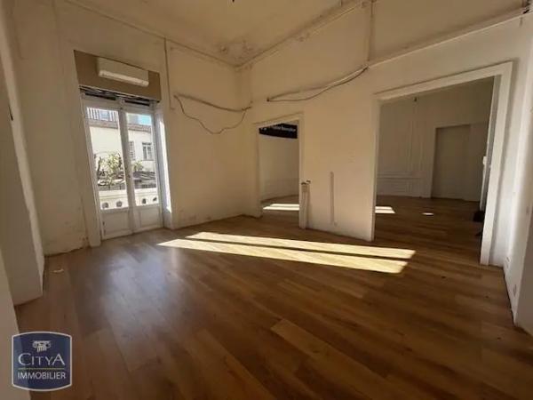 Local professionnel à louer