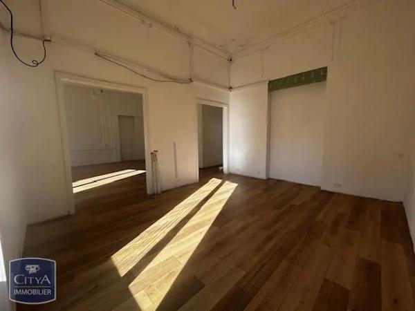 Local professionnel à louer