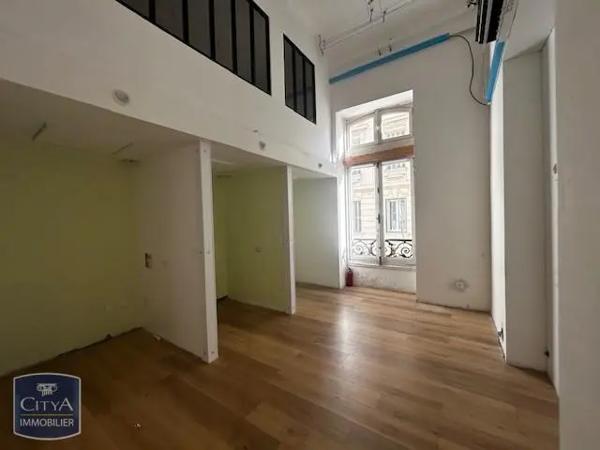 Local professionnel à louer