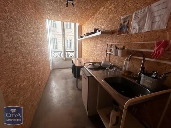 Local professionnel à louer