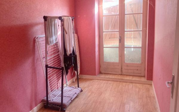 Maison à vendre    5 pièces • 111 m2 Cazaubon