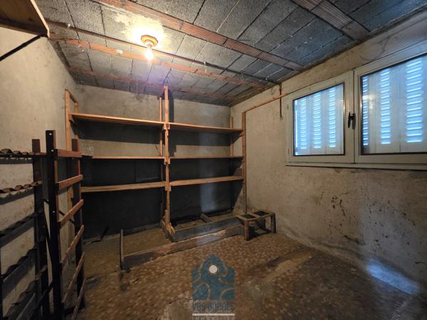 Maison individuelle 5 pièces avec garage, cave, annexes et terrain