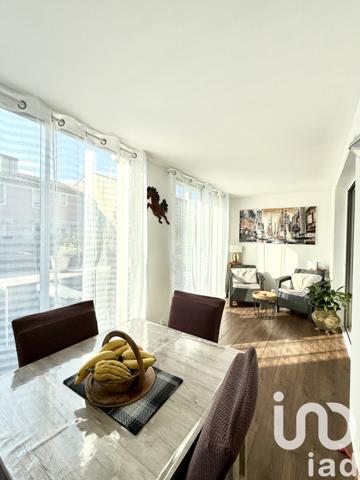 Appartement à vendre 3 pièces 72 m² Cogolin