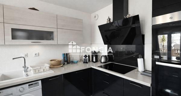 À vendre Appartement 4 pièces 74.5 m² - Marseille 13003