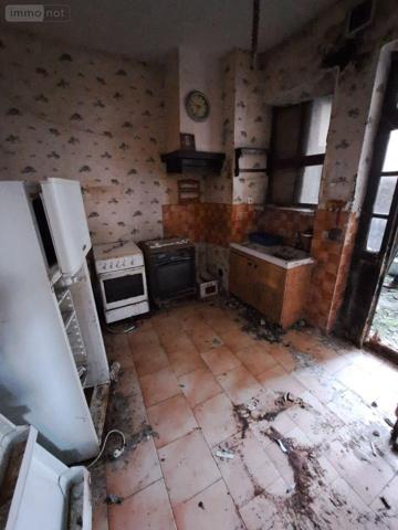 Maison à vendre à La Suze-sur-Sarthe dans la Sarthe (72210), ref : 001/1651 Maison à vendre à La Suze-sur-Sarthe dans la Sarthe (72210), ref : 001/1651 Maison à vendre à La Suze-sur-Sarthe dans la Sarthe (72210), ref : 001/1651