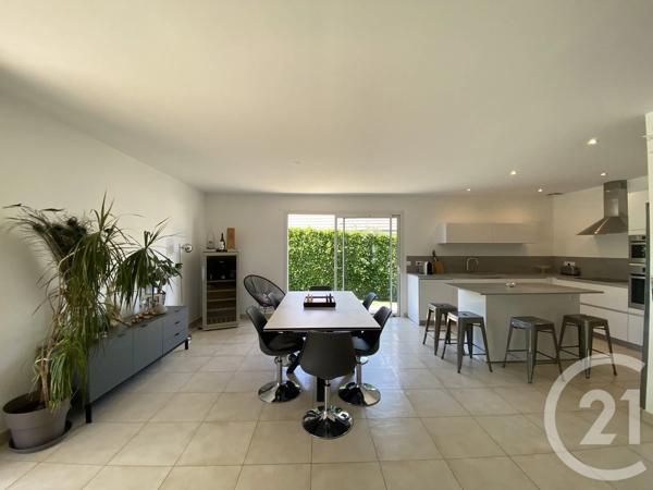 Maison à vendre  5 pièces - 117 m 2   DOLE  - 39