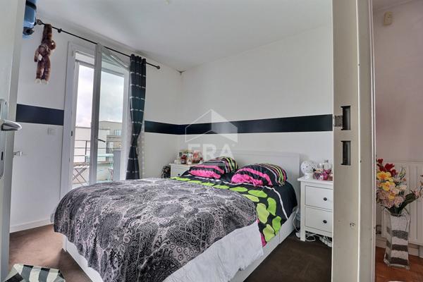 Appartement Stains 3 pièce(s) 55 m2