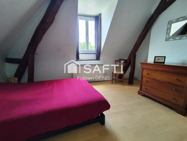 Maison de ville transformée en gîte – Saint-Aignan (41110) – 12 couchages et grand garage