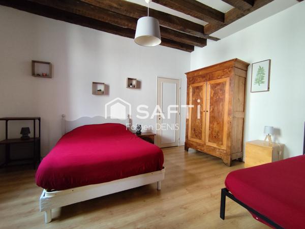 Maison de ville transformée en gîte – Saint-Aignan (41110) – 12 couchages et grand garage