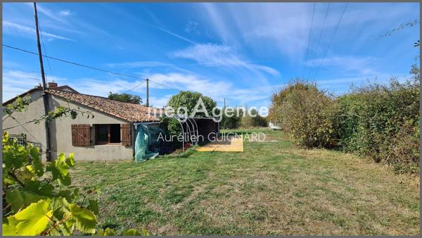 Maison à NOIRTERRE, 79300 - 5 pièces 104m²