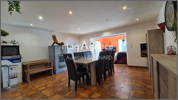 Maison à NOIRTERRE, 79300 - 5 pièces 104m²