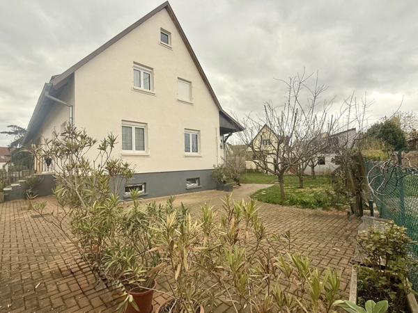 Maison de Charme 140 m2 rénovée à Neuf 7 pièces Dépendance Jardin au C