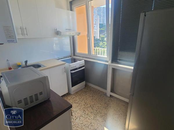 Appartement à louer 2 pièces 39.11m²