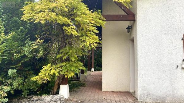 Maison à vendre à Oyonnax dans l'Ain (01100), ref : 01048-224