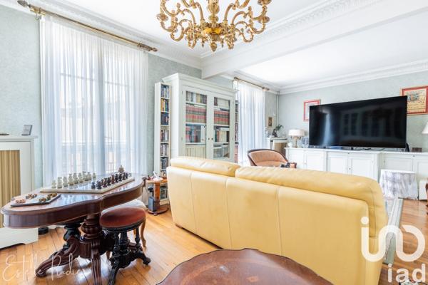 Maison à vendre 12 pièces 257 m² Villejuif