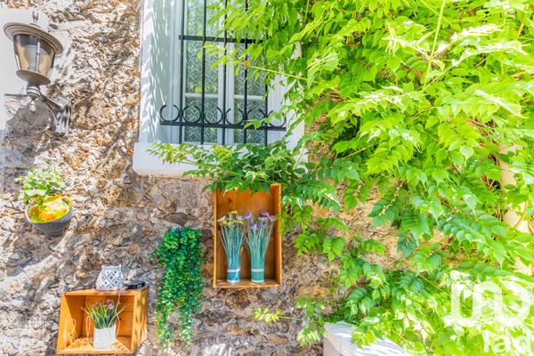 Maison à vendre 12 pièces 257 m² Villejuif