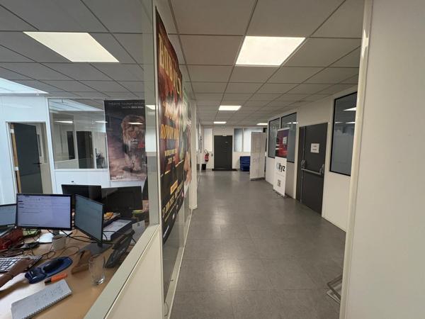 Bureaux à louer - ZA Les Paluds - Gémenos