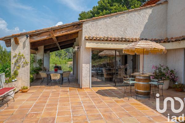 Maison à vendre 10 pièces 350 m² La Ciotat