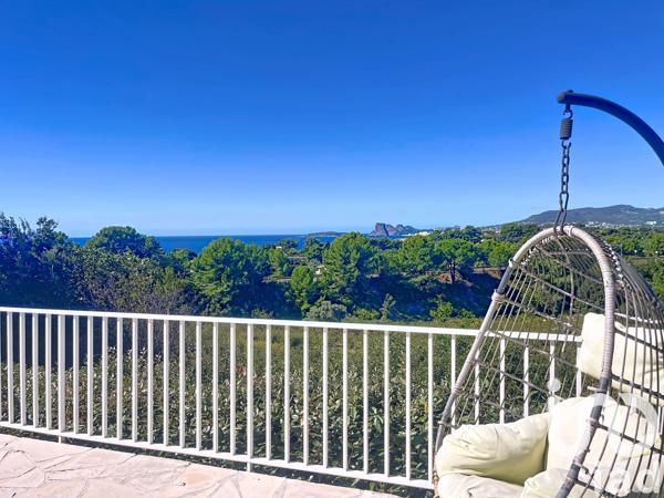 Maison à vendre 10 pièces 350 m² La Ciotat